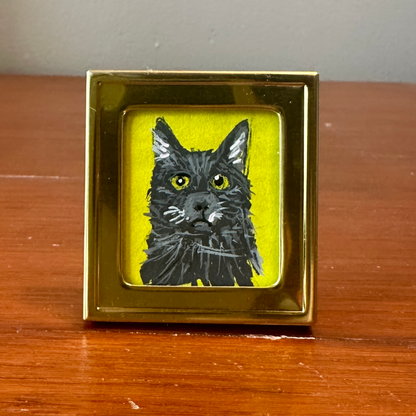 Solo Pet Portrait - Itty Bitty