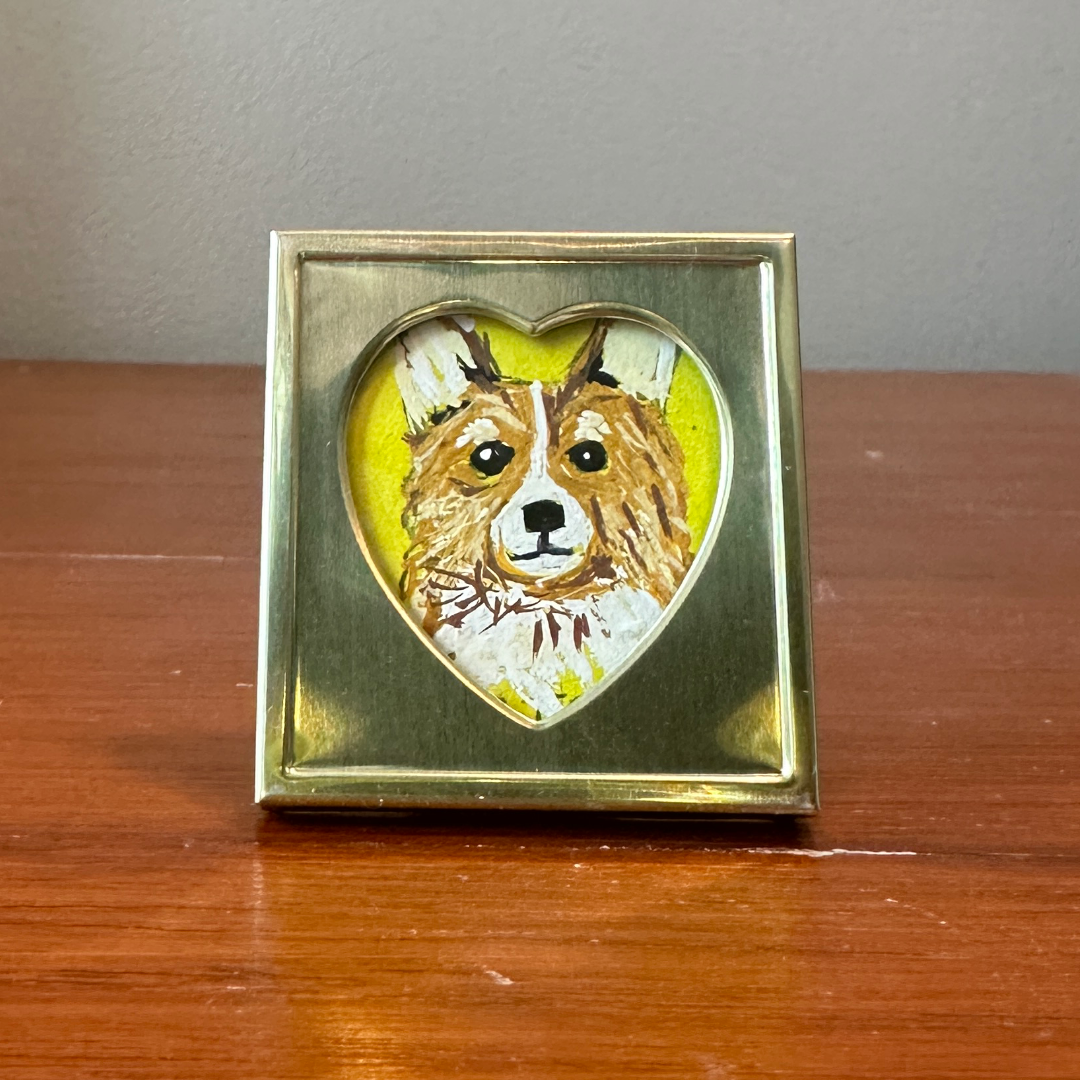 Solo Pet Portrait - Itty Bitty